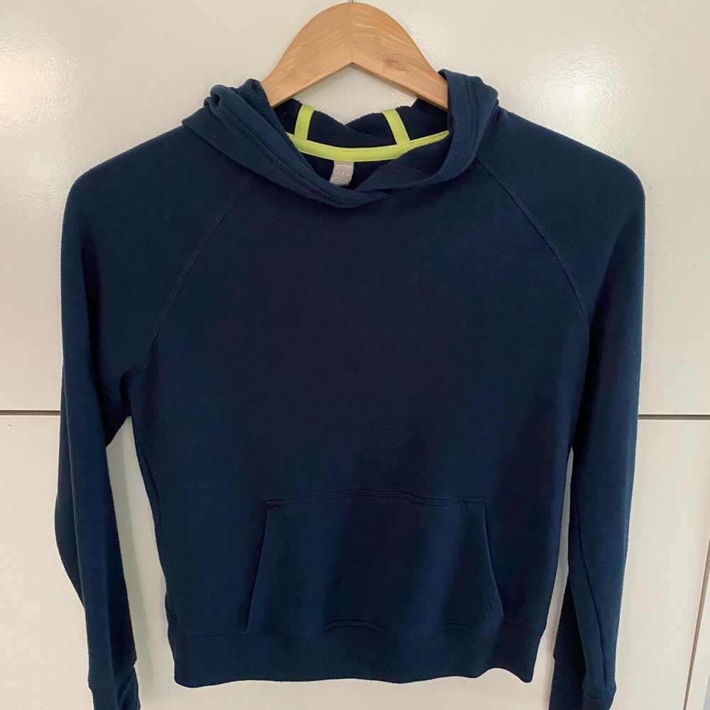 Athleta Girl Cross Cross My Heart hooded sweatshirt size M (8-10)